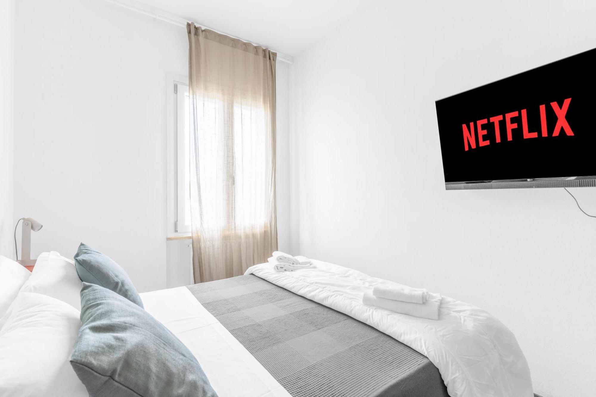 -Free Pool And Parking- Garda House Apartments Castelnuovo del Garda Luaran gambar